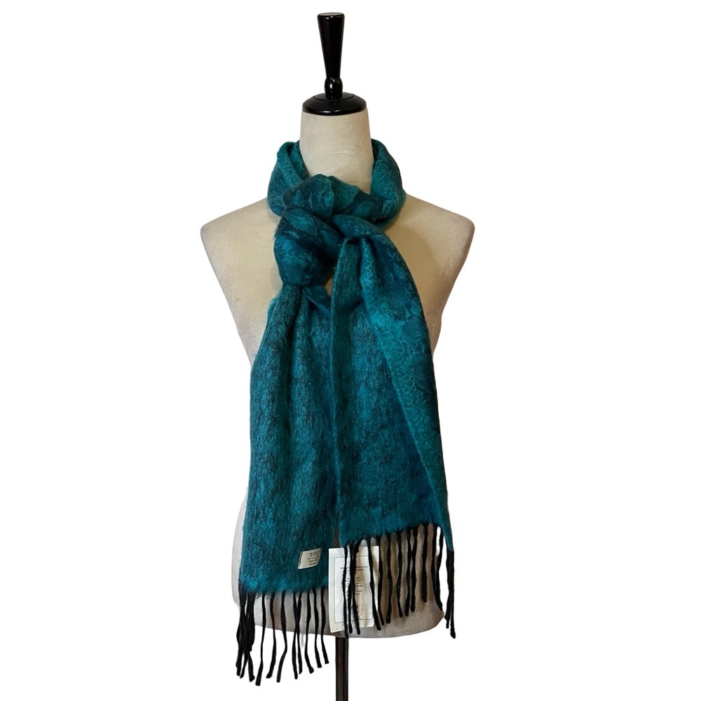 NWT CMB Project Italy Scarf